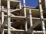 Новости: В пгт. Ленино человека зажало бетонной конструкцией