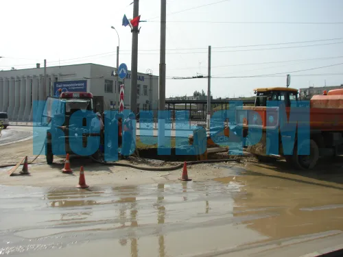 Новости » Общество: Сегодня керченский водоканал весь день боролся с порывами на своих сетях
