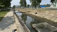 Новости » Экология: В Керчи продолжается очистка речки Мелек-Чесме
