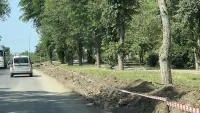 Новости » Общество: На Казакова начали устанавливать новые бордюры
