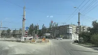 Новости » Общество: На кольце около автовокзала снова разрыли дорогу