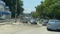 Работы на Горького завершили, но яму не заасфальтировали