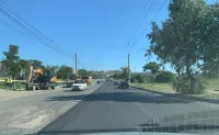 В Керчи заасфальтировали 2/3 ширины дороги до Ворошиловского кольца