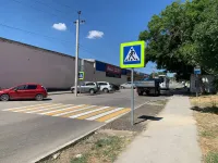 Новости » Общество: На Кокорина в Керчи установили новый пешеходный переход