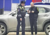 Новости » Криминал и ЧП: В Крыму два сотрудника ДПС получили 8 и 10 лет колонии за взятку