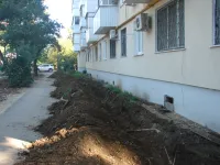 Новости » Коммуналка: Апокалипсис на Всесоюзной в Керчи продолжается: 6 дней без воды