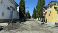 Новости » Общество: На Циолковского начали снимать асфальт