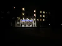 Школа искусств им. Р.Сердюка в Керчи каждый вечер погружается в непроглядную темноту
