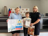 Новости » Общество: Керченские правоохранители подвели итоги отборочного этапа тематического конкурса детских рисунков