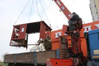 В Керчи продолжают убирать самовольные постройки