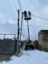 Новости » Общество: Керченские энергетики завершают год строительством линий в Аджимушкае
