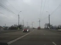 Новости » Общество: В Керчи нанесли дорожную разметку на дорогу Горьковского моста