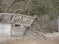 Новости » Общество: Ограду на центральном кладбище Керчи намерены восстановить до конца недели