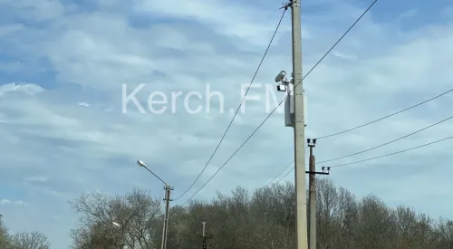 С начала года на дорогах Крыма установили почти 900 камер