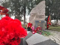 Новости » Общество: Вчера в Керчи почтили память воинов-интернационалистов