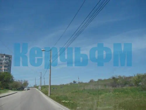 На новой дороге к Куль-Обинскому шоссе в Керчи установили светодиодные светильники