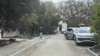 Новости » Общество: Около Пенсионного фонда в Керчи начали благоустраивать территорию