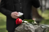 Документы для организации похорон: полный список