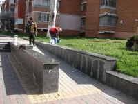 Новости » Общество: В Керчи восстановили облицовку подпорной стены у сквера Генеалогического дерева