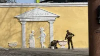 Новости » Общество: В Керчи практически завершили работы в сквере у подножия Митридатской лестницы