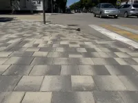 В центре Керчи могут начать перекладывать тротуарную плитку