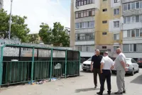 Новости » Коммуналка: Для уборки в Керчи в дополнительные ночные смены выведут мусоровозы