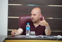 Новости » Общество: Улицу Полевую в Керчи планируют отремонтировать в следующем году