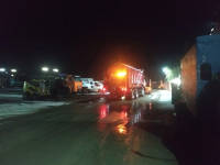 В Керчи за ночь обработали 223 км дорог противогололедной смесью