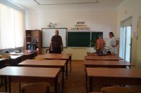 Новости » Общество: В Керчи стартовала проверка готовности школ к новому учебному году